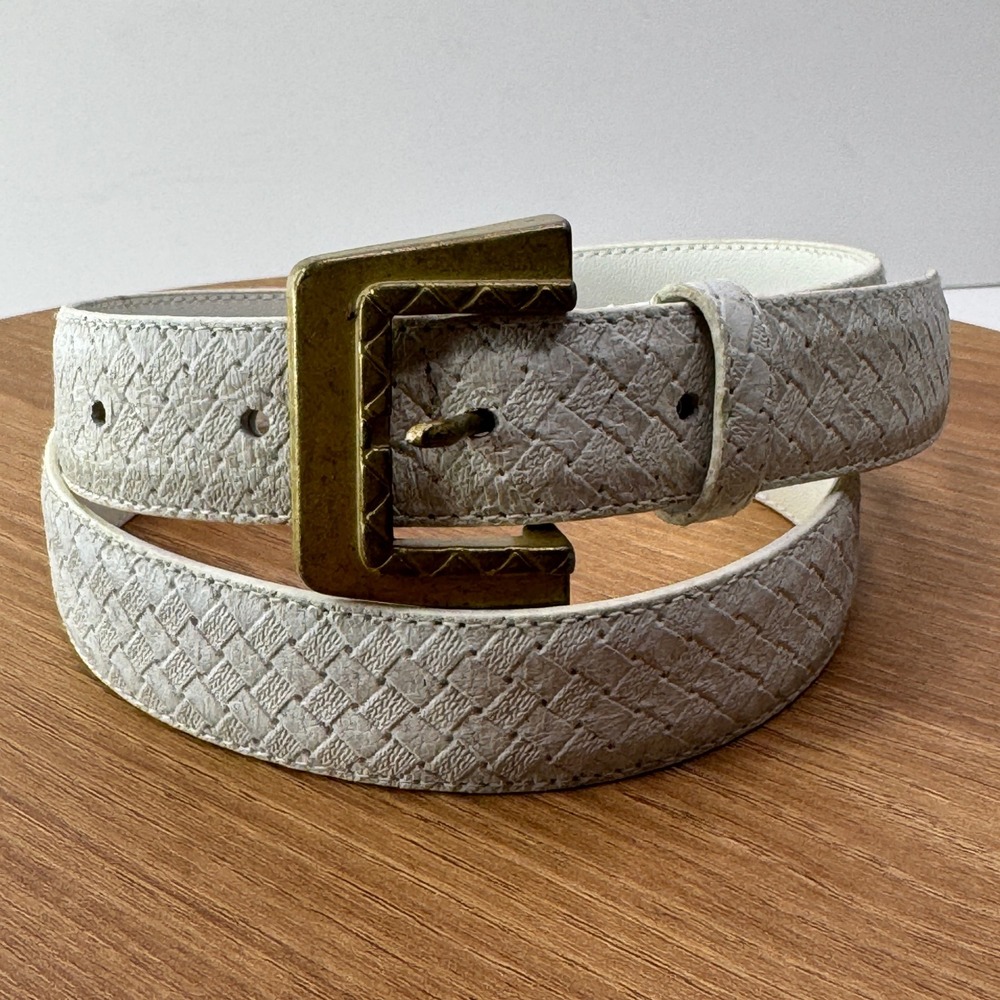 FOB Trading Woven‎ Leather Belt Vintage Gold Buckle Textured White Size Small 26